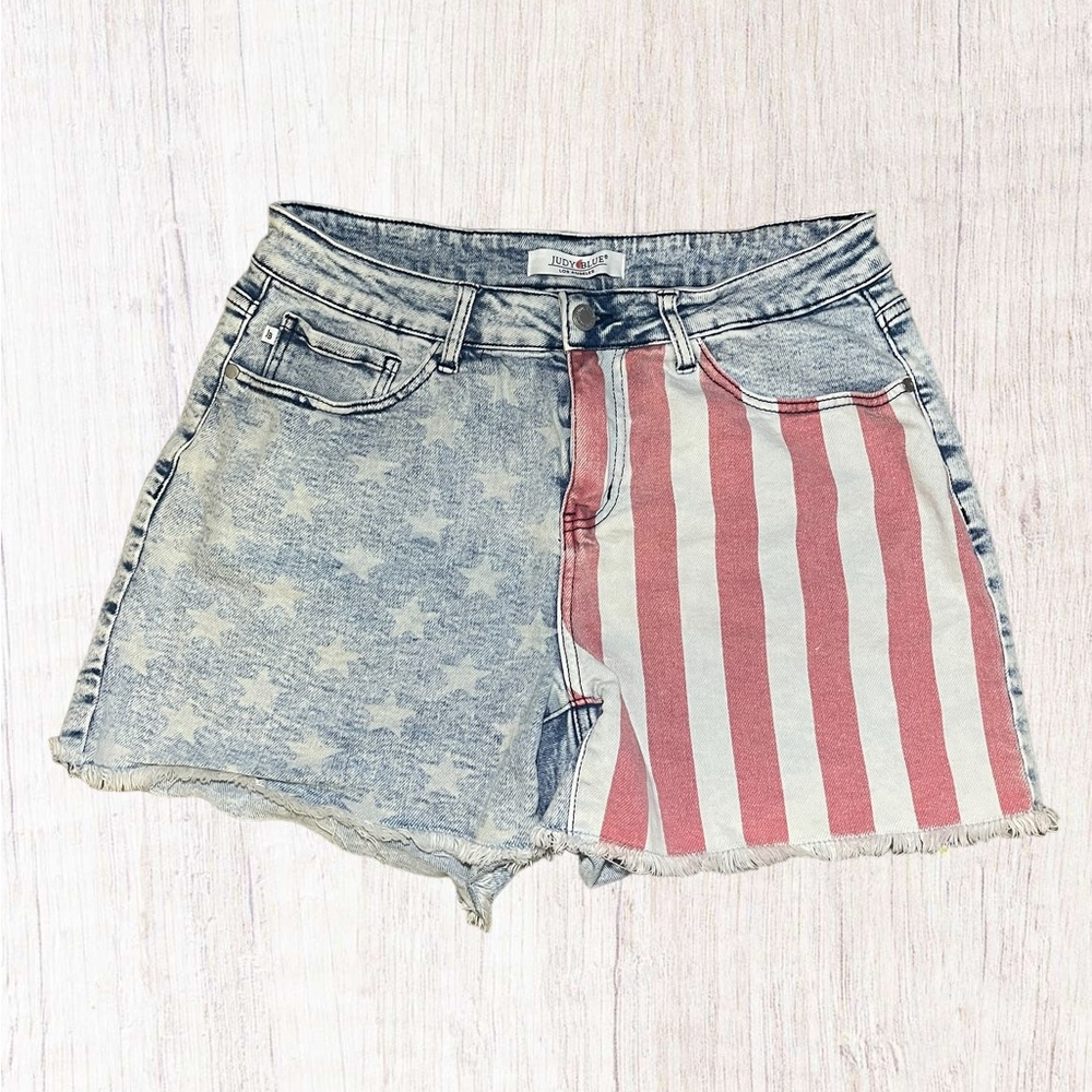 Judy Blue Stars and Stripes Shorts